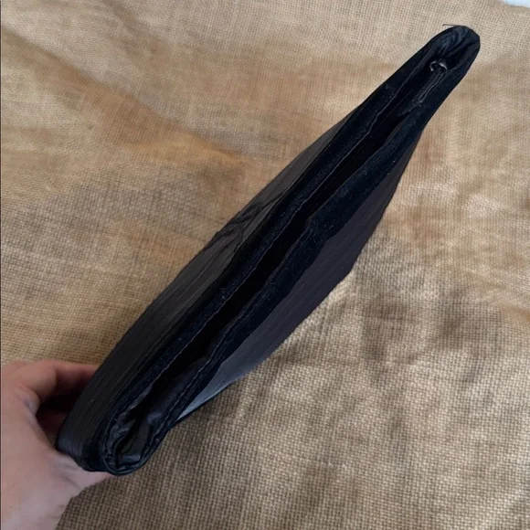 YSL Yves Saint Laurent Elegant Black Makeup Toiletry Bag Silk Rare Hard to Find - Picture 6 of 15